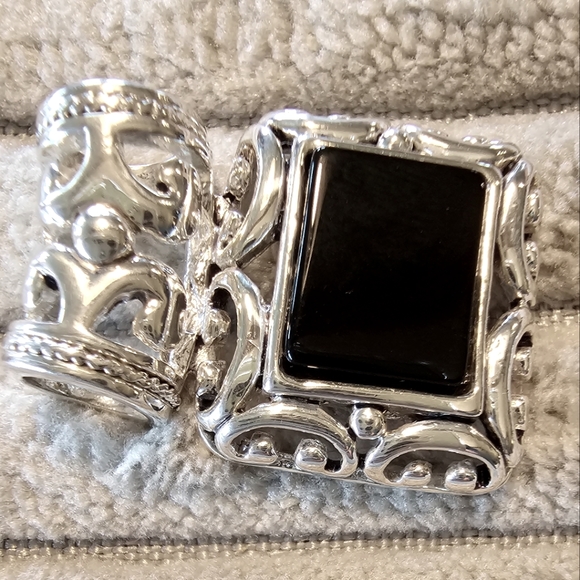 Lia Sophia Sterling Silver Slider and Earrings - Picture 5 of 8